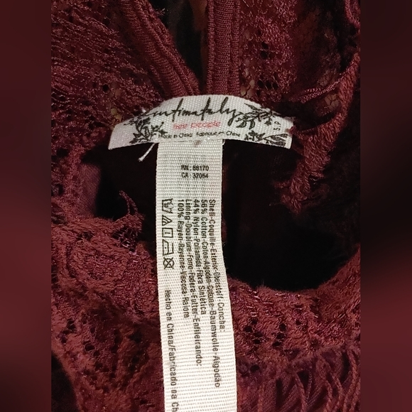 EUC Like New Free People she's got it burgundy sleeveless lace slip dress size S - Picture 3 of 7